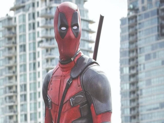 Reynolds fuels speculation over 'Deadpool' return | The Express Tribune