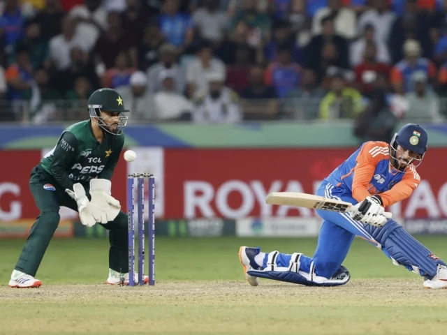 India wins toss and opt to ball first in the historic Asia Cup final | The Express Tribune