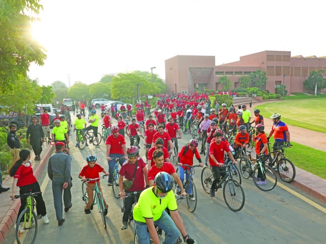 Cycling rally peddles ideas for healthy lifestyle | The Express Tribune