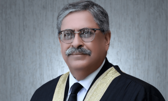 Minallah issues dissent in contempt case | The Express Tribune