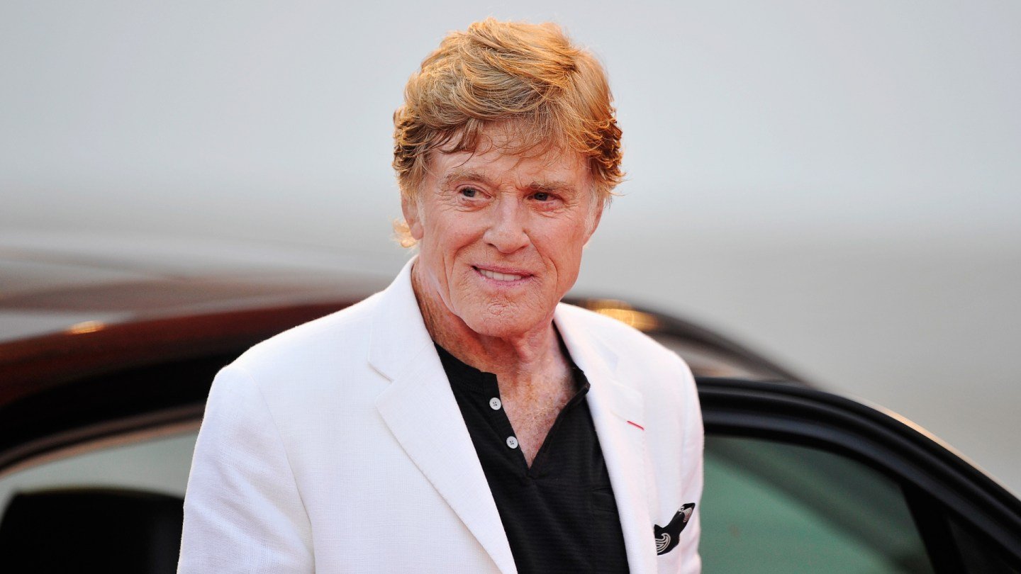 “A Genius Has Passed”: Tributes Pour in for Robert Redford After His Death