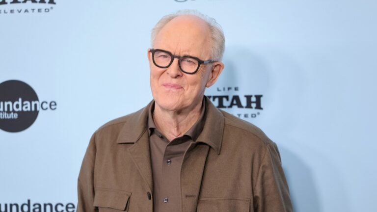 ‘Giant,’ Starring John Lithgow as Roald Dahl, Will Move to Broadway