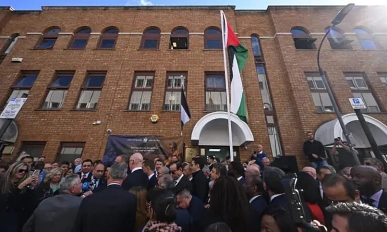 Palestinian Mission in London Upgraded to Embassy Status; Flag Raised