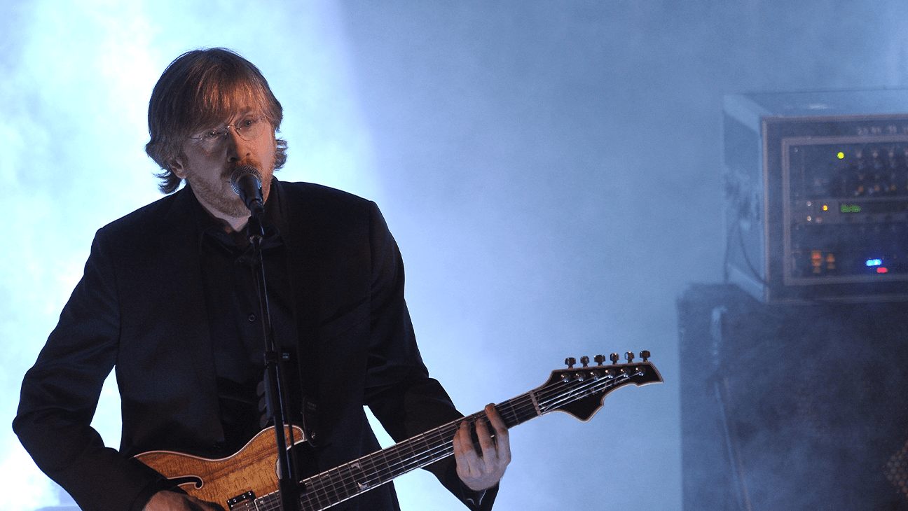 1 Killed, 2 Hurt in Stabbing Incident Outside Phish Virginia Concert