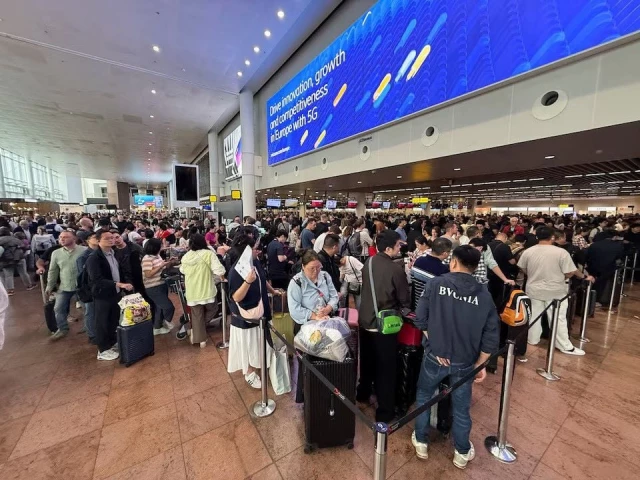 Cyberattack disrupts European airports including Heathrow, Brussels | The Express Tribune