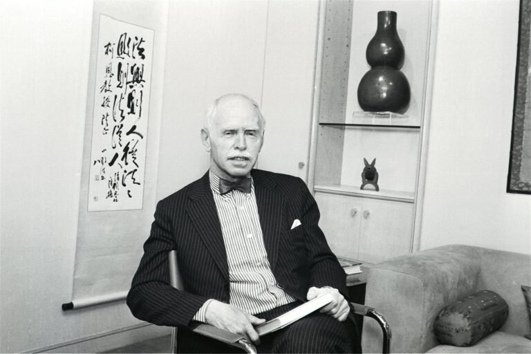 Jerome Cohen, pictured in February 1988, was the first American to practise law in China. He has died aged 95.