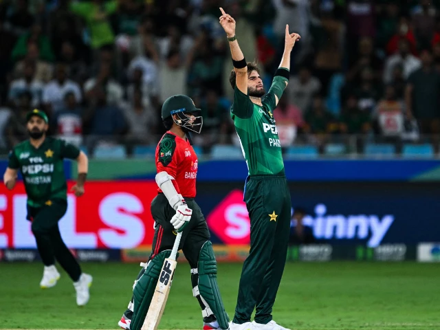 Pakistan secures Asia Cup final spot against India with 11-run win over Bangladesh | The Express Tribune
