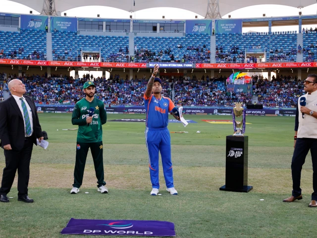 Pakistan, India keen to avoid controversy | The Express Tribune