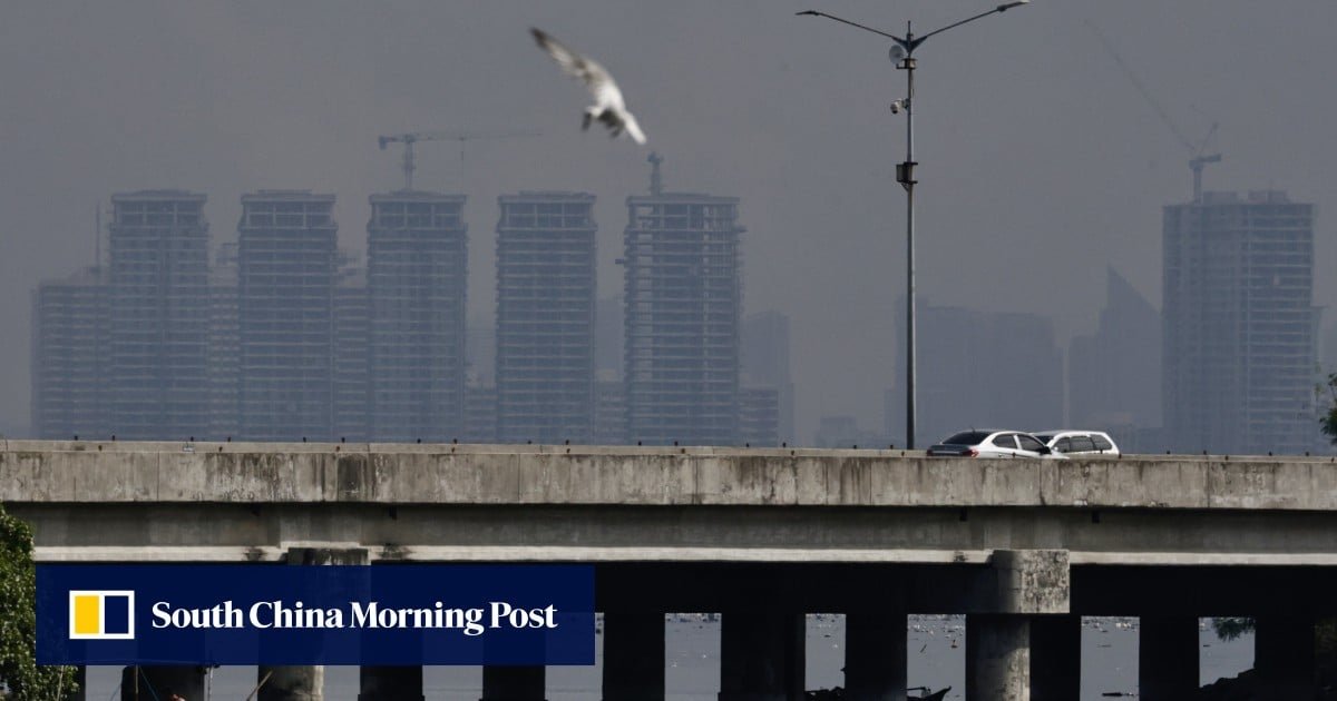Thousands flee Philippine coast as Tropical Storm Fengshen makes landfall
