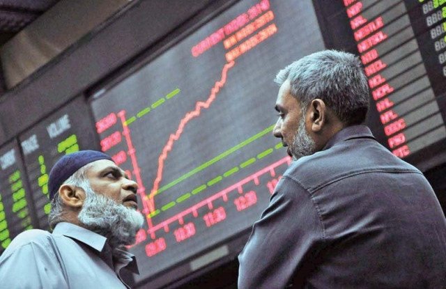 PSX hits fresh high amid banking frenzy | The Express Tribune