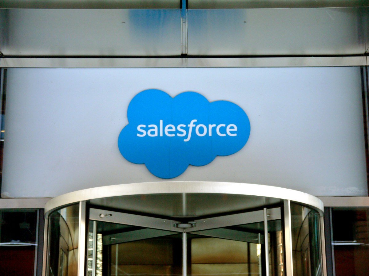 Salesforce launches enterprise vibe-coding product, Agentforce Vibes | TechCrunch