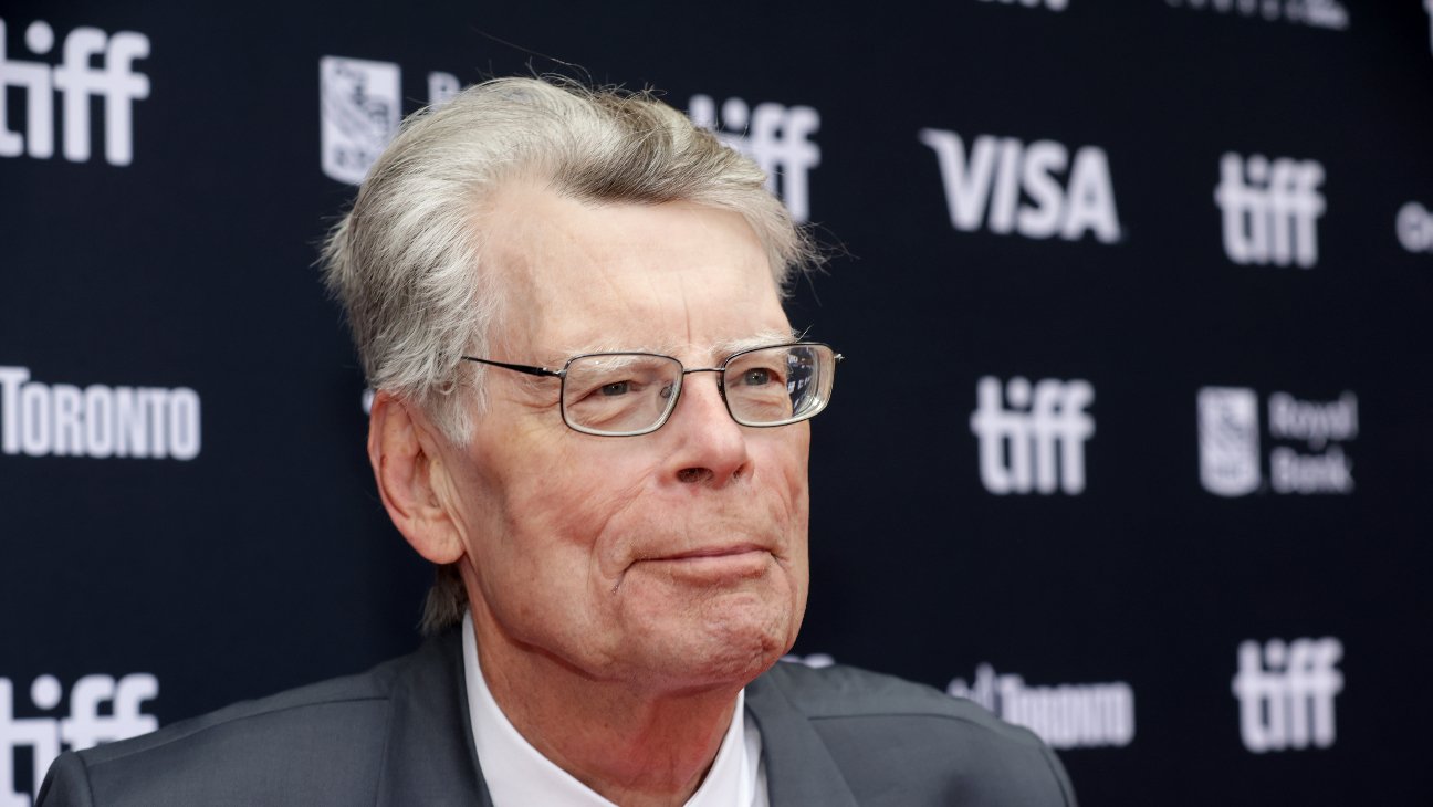 Stephen King is Most Banned Author in U.S. Schools, PEN Report Says