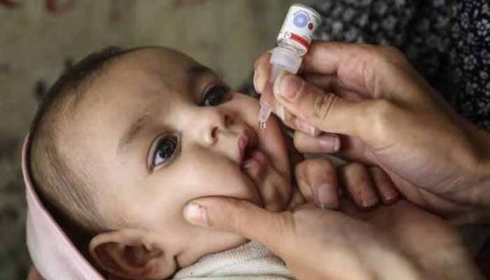 Sindh Considers Strict Action Against Parents Refusing Polio Vaccination