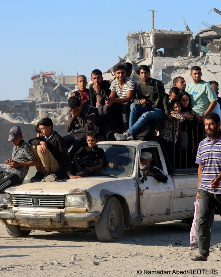 Thousands Return to Gaza as Ceasefire Takes Hold — Questions Raised Over Trump’s Peace Plan