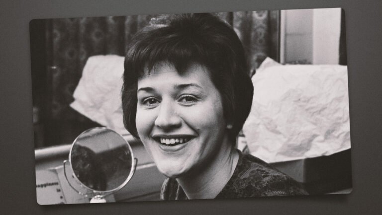 Patricia Routledge, Famed for Her Role in Beloved British Sitcom ‘Keeping Up Appearances,’ Dies at 96