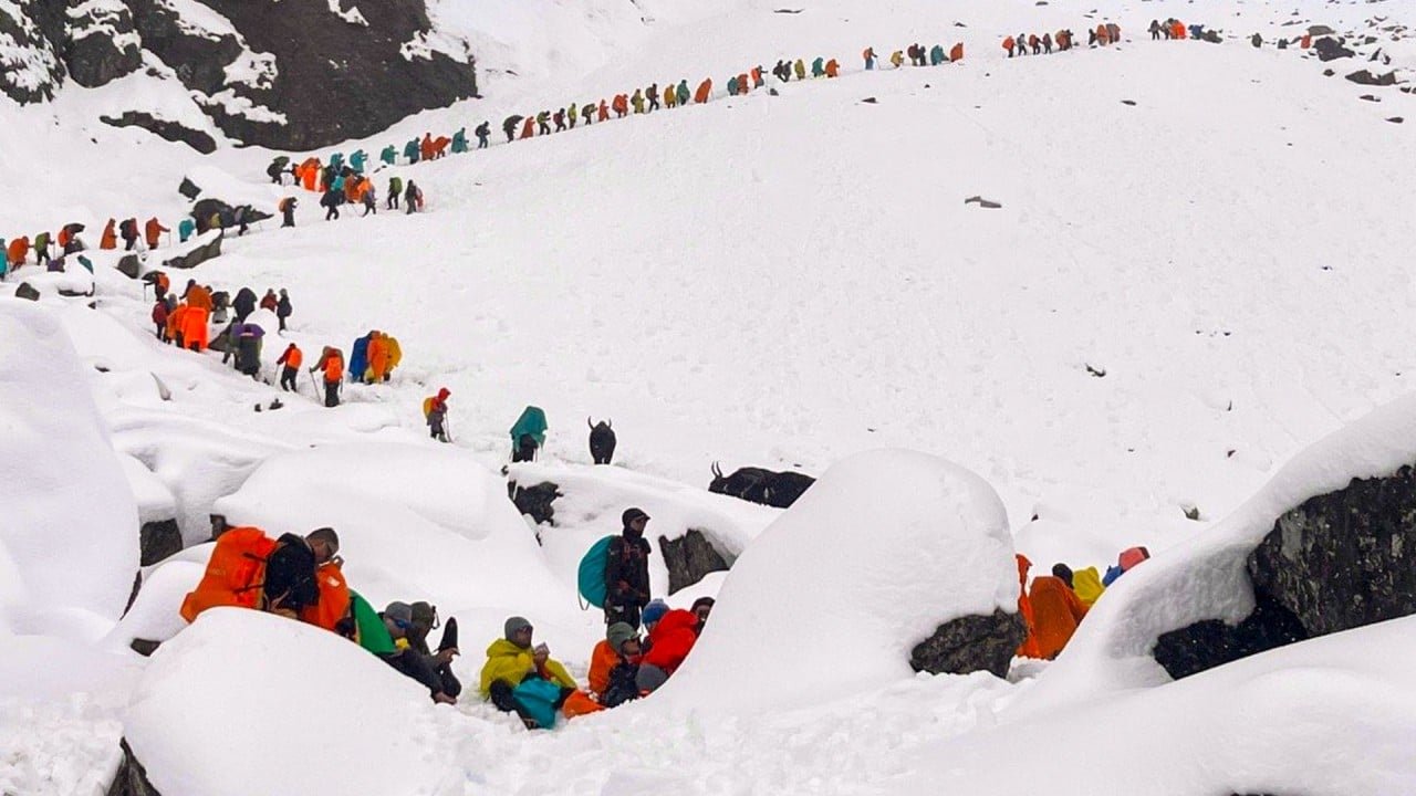 1 dead in Qinghai, hundreds evacuated as China’s rescue in Everest area continues