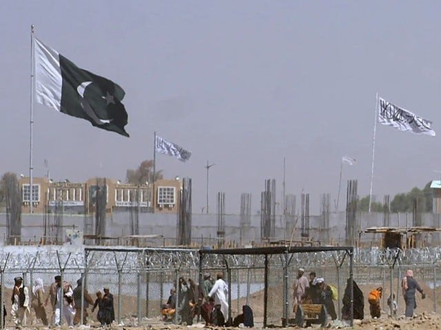 Pakistan Army hits back after night of Afghan fire across multiple fronts | The Express Tribune