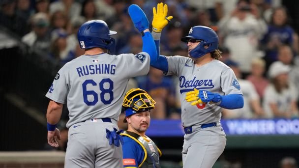 The Blue Jays' playoff run starts with the AL's top seed -- and a modern Mr. October on their side