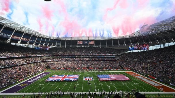 Inside Vikings' Euro trip: Lack of sleep, 'Terrible Towels' and what's next for J.J. McCarthy