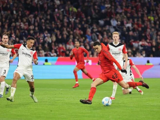 Top four face off in early Bundesliga litmus test | The Express Tribune