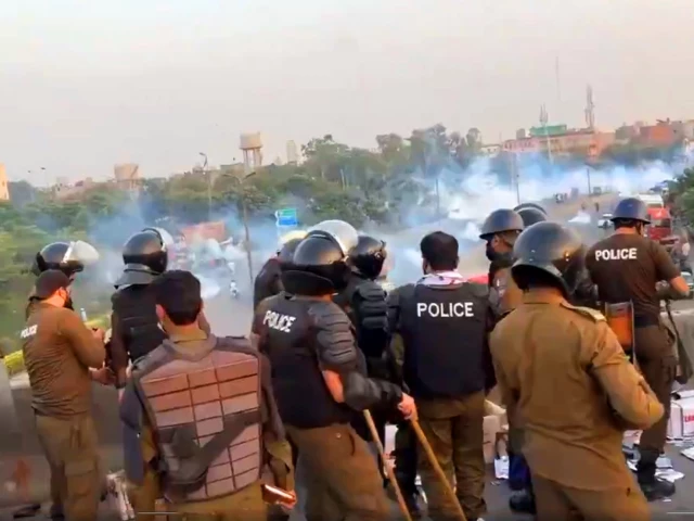 Chokehold on TLP tightens as govt assuages concerns | The Express Tribune