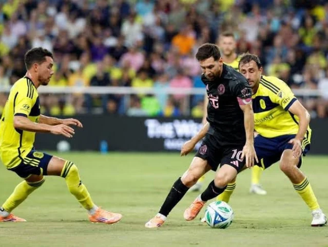 Messi bags hat-trick as Inter roar into playoffs | The Express Tribune