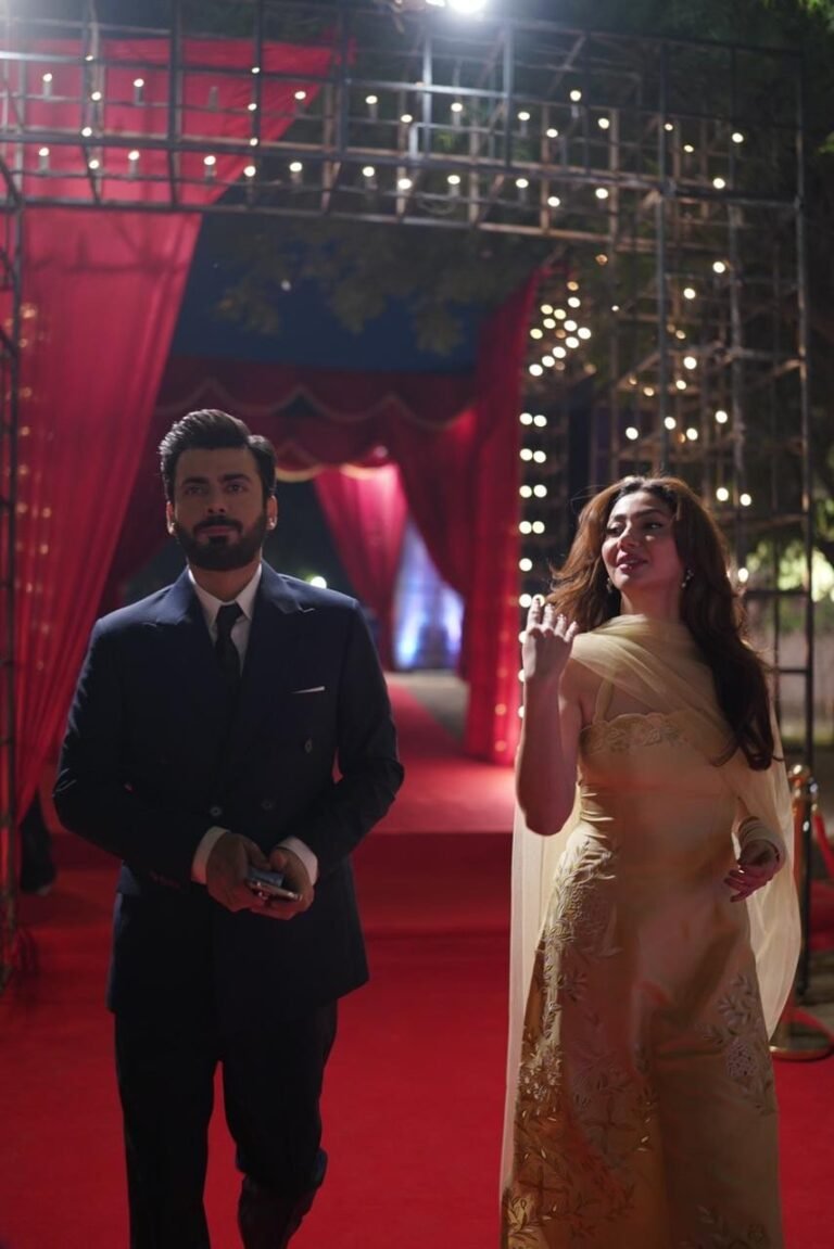 Fawad Khan and Mahira Khan host event for album launch for upcoming film 'Neelofar' | The Express Tribune