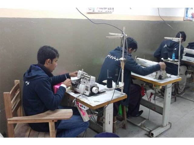 SMEs offered funds, skill development | The Express Tribune