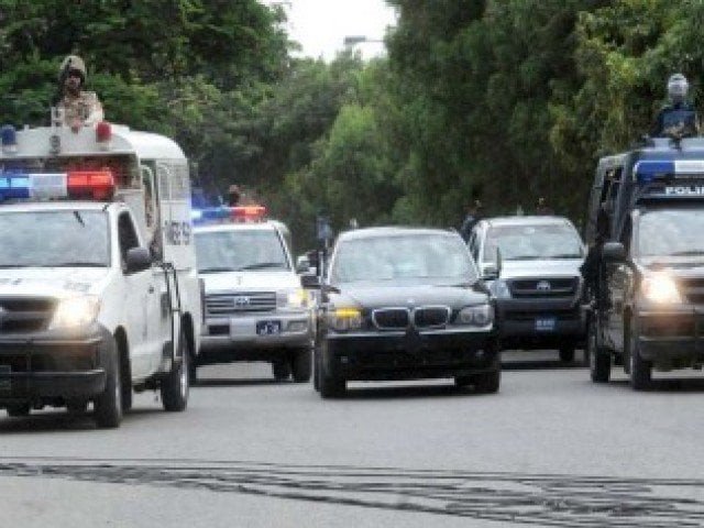 PHC bans political use of govt resources | The Express Tribune