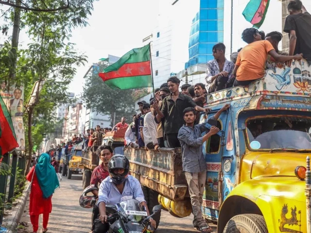 BD arrests one over petrol bomb attacks | The Express Tribune