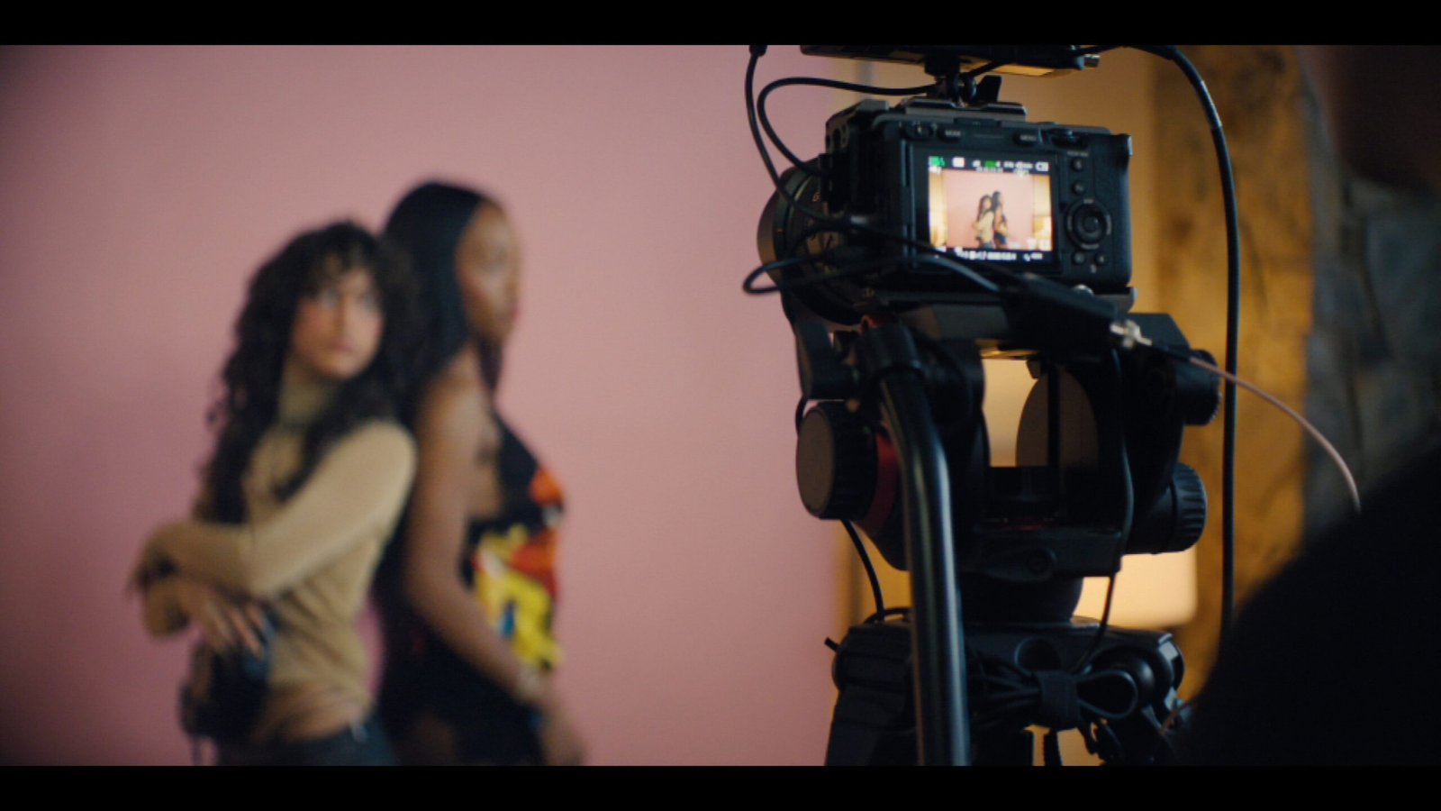 How Quenlin Blackwell Went From Being Twitter Friends With Rachel Sennott to Spoofing Herself in ‘I Love LA’