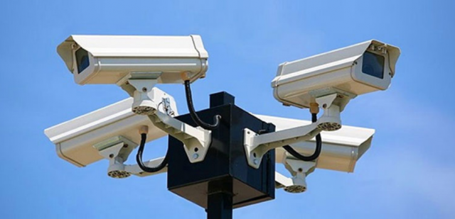 Karachi Safe City cameras nab 11 suspects, recover 31 vehicles in 19 days | The Express Tribune