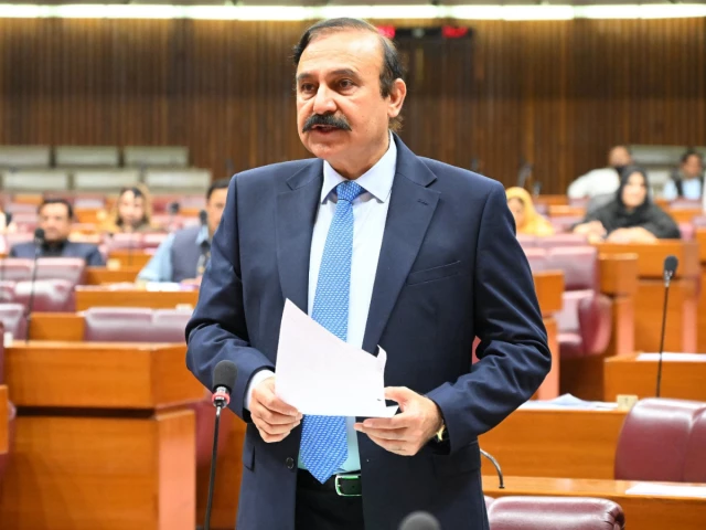 ‘No plan to undo 18th Amendment,’ govt tells NA during 27th Amendment row | The Express Tribune