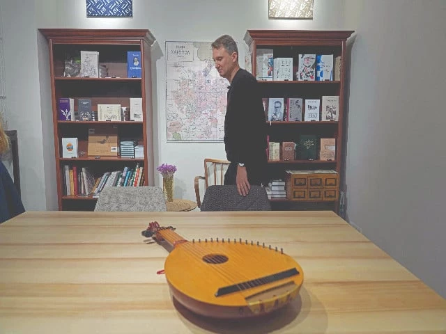 Kharkiv publisher champions cultural resistance amid war | The Express Tribune