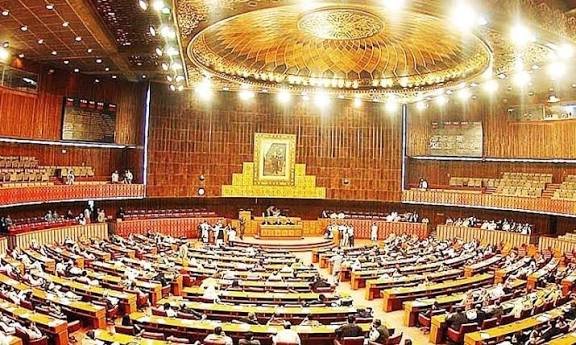Pakistan Government Secures Majority Support for 27th Constitutional Amendment