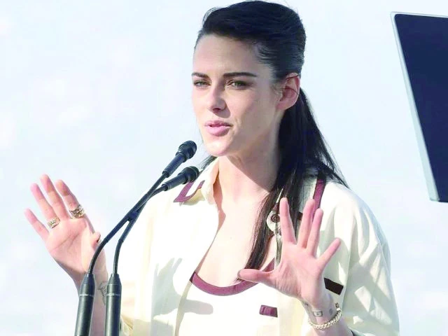 A 'bare-knuckle' reality check for Hollywood | The Express Tribune