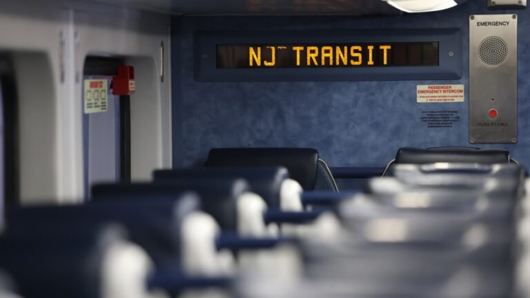 Broadway Sees Lowest Suburban Attendance in 30 Years