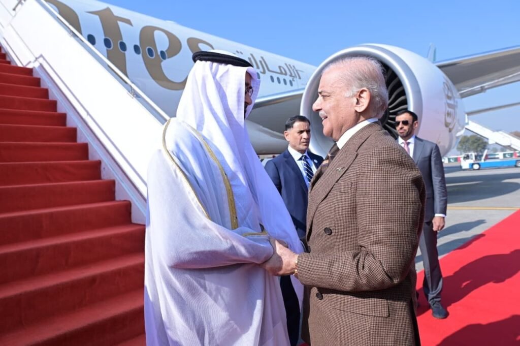 Pak–UAE Leaders Reiterate Commitment to Strengthen Strategic Partnership 3 img 20251226 wa14985322137905201238742