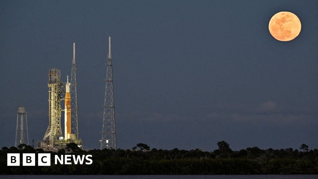 Nasa targets March 6 date to send humans back around the Moon 3 Nasa targets March 6 date to send humans back around the Moon