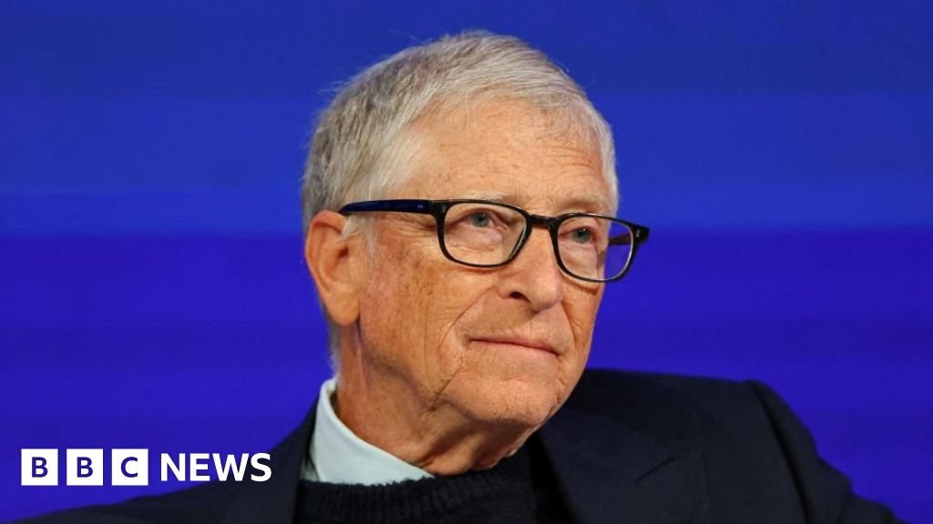 Bill Gates took responsibility over Epstein ties in staff meeting, foundation says 41 Bill Gates 'took responsibility' over Epstein ties in staff meeting, foundation says
