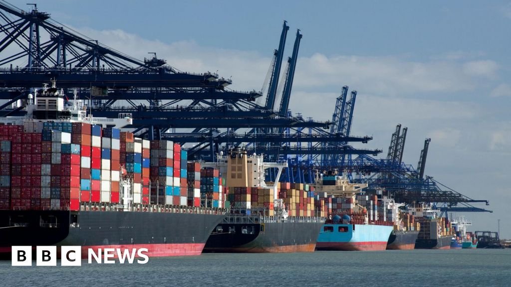 UK says nothing is off the table in response to US tariffs 38 UK says 'nothing is off the table' in response to US tariffs