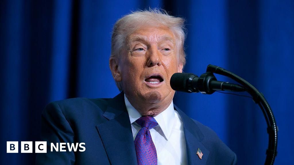 Trump says world has 10 days to see if Iran strikes deal or US takes a step further 36 Trump says world has 10 days to see if Iran strikes deal or US takes 'a step further'