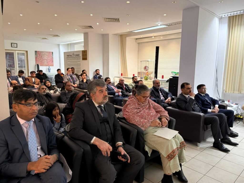 Pakistan Embassy in Berlin Hosts Major Seminar Condemning Atrocities in Occupied Kashmir 5 motion photo 88063397626475904175323602765863160112