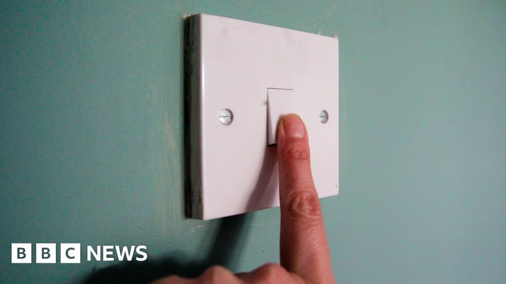 NI households set for £30 electricity reduction in July to combat energy crisis 36 NI households set for £30 electricity reduction in July to combat energy crisis
