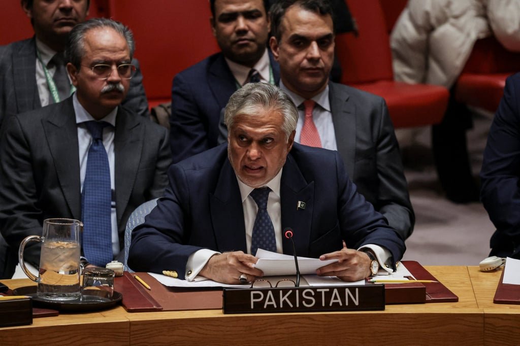 Pakistan aims to walk tightrope between Saudi Arabia and Iran as war flares 10 Pakistani Deputy Prime Minister and Minister for Foreign Affairs Ishaq Dar addresses the UN Security Council in New York on February 18. Photo: Reuters
