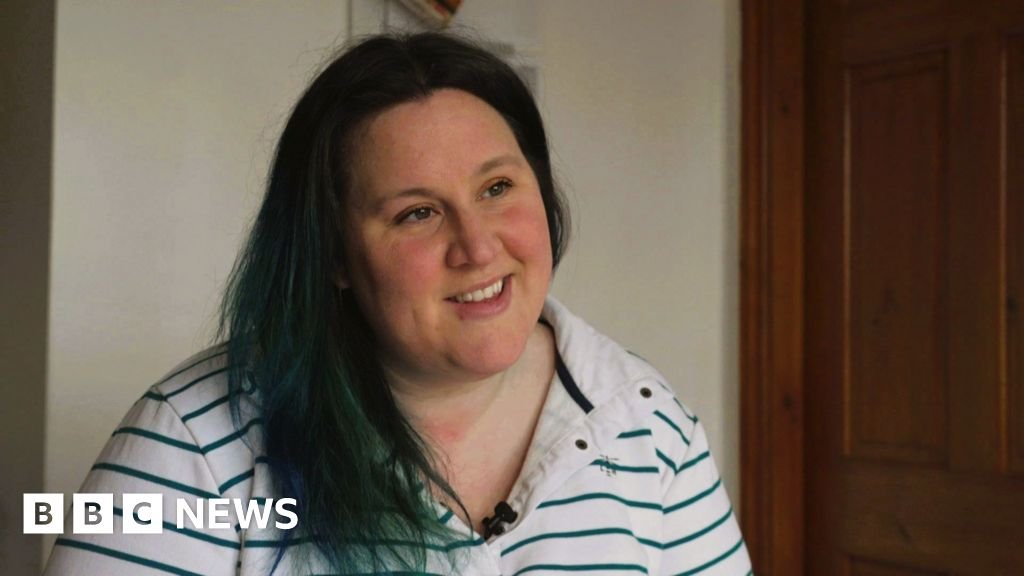 Rural households struggle with rising oil prices during Iran war 19 Rural households struggle with rising oil prices during Iran war