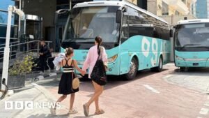 US nationals urged to leave Middle East as conflict spreads 2 US nationals urged to leave Middle East as conflict spreads