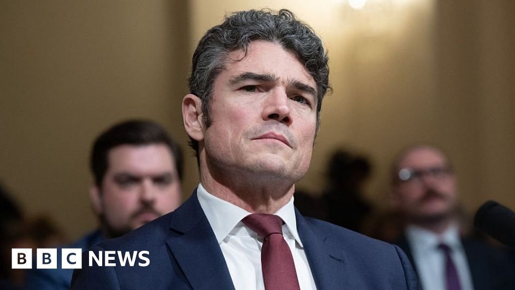 Joe Kent: Former counter-terrorism head under FBI investigation over alleged leaks 53 Joe Kent: Former counter-terrorism head under FBI investigation over alleged leaks