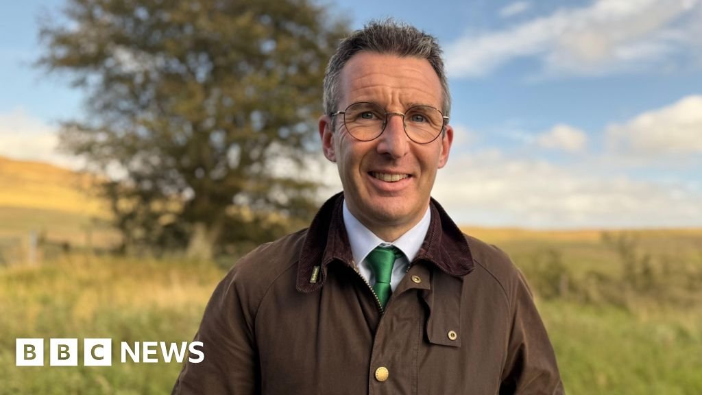 Climate change: Updated plan aims to boost NIs resilience 24 Climate change: Updated plan aims to boost NI's resilience