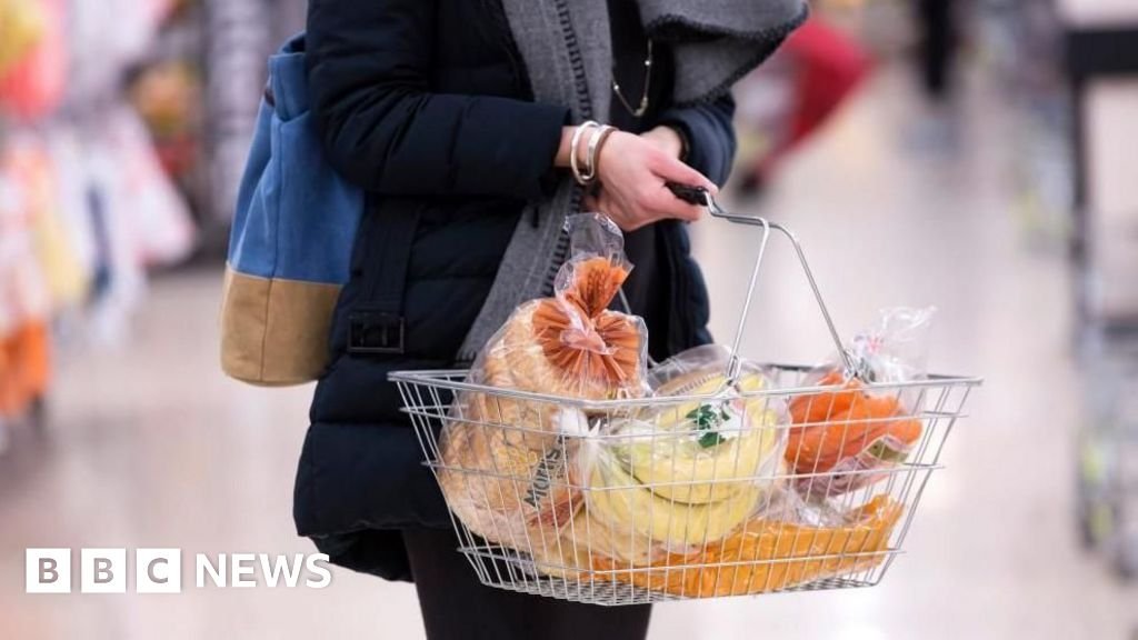 Iran war cost will be passed to consumers, shipping giant boss tells BBC 19 Iran war cost will be passed to consumers, shipping giant boss tells BBC